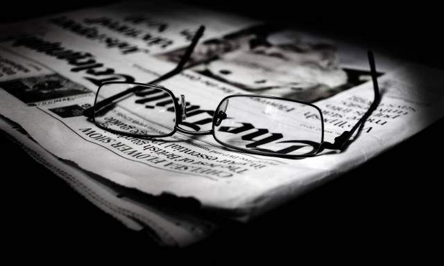 Πασίγνωστος αρθρογράφος «πιάστηκε» να αυτοϊκανοποιείται σε live (video)