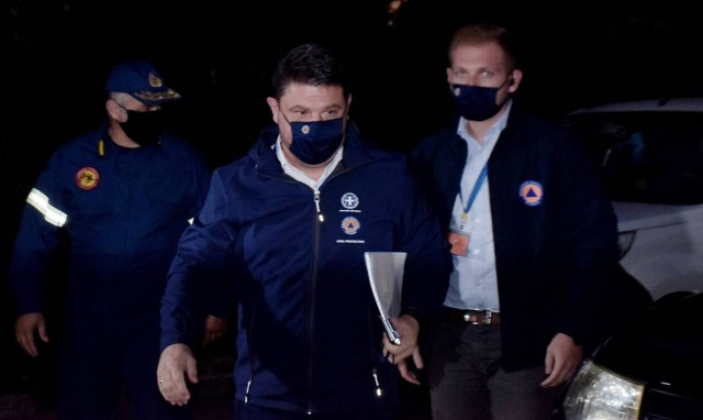 Κορονοϊός: Κρίσιμα τα επόμενα 24ωρα για την έξαρση - Πόσο πιθανό είναι το γενικό lockdown