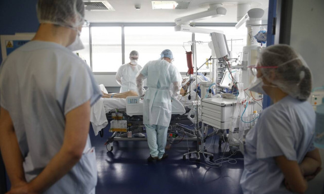 Κορονοϊός: Εφιάλτης στην Γαλλία - Πάνω από 40.000 νέα κρούσματα το τελευταίο 24ωρο