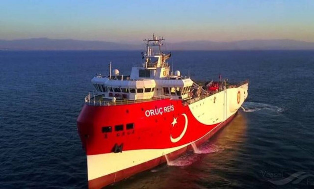 Καστελόριζο - Θερμό επεισόδιο: Στα 13 ν.μ. έφτασε το Αταμάν - Στα 16 το ORUC REIS