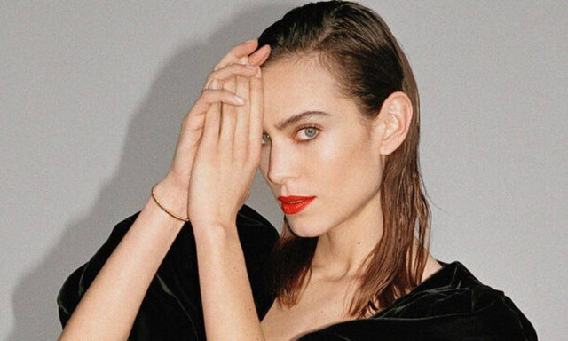 Αυτό είναι το σακάκι που... «εγκρίνει» ο Πρίγκιπας Κάρολος