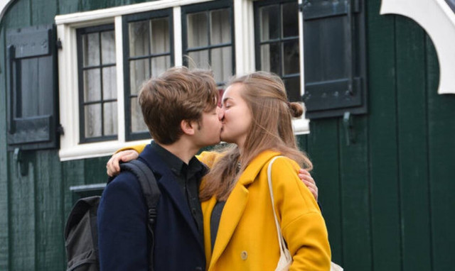 Θέλεις να συγκατοικήσετε; 4... πονηροί τρόποι για να τον πείσεις