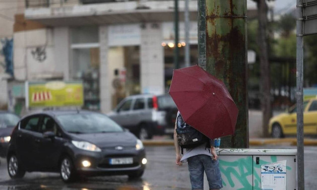 Sunday weather: Rain, temperatures to see slight drop	