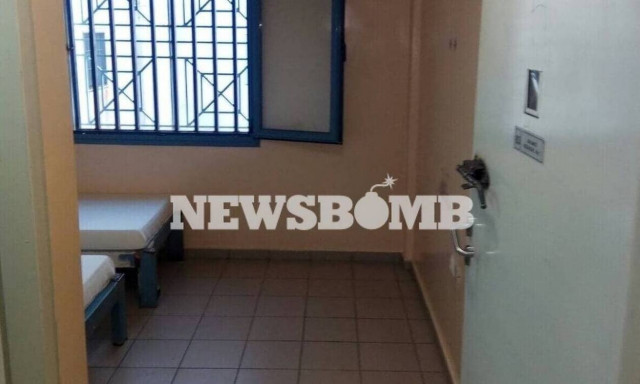 Χρυσή Αυγή - Μιχαλολιάκος, Κασιδιάρης: Με ποιους θα μείνουν στους θαλάμους των φυλακών