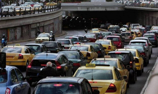 Τέλη κυκλοφορίας 2021: Πότε θα αναρτηθούν στο Taxisnet - Αναλυτικά τα ποσά ανά κατηγορία