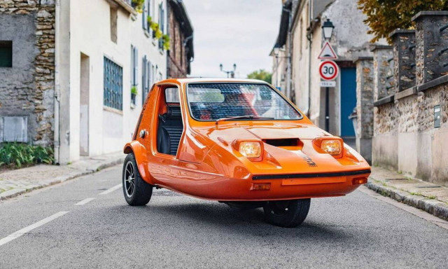 Αυτό το τρίκυκλο είναι τόσο γρήγορο όσο μια Ferrari