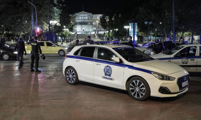 Κορoνοϊός: Εξετάζεται περιορισμός μετακίνησης μεταξύ περιοχών που πάνε προς το «κόκκινο»