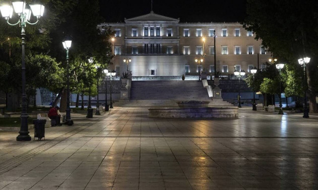 Γενικό lockdown: Πότε θα «πατήσει το κουμπί» η κυβέρνηση - Η απόφαση Μητσοτάκη