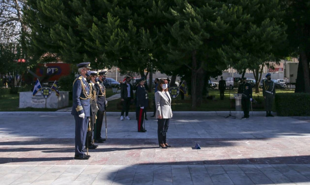 28η Οκτωβρίου - Σακελλαροπούλου: Η πατρίδα μας υπερβαίνει κάθε εμπόδιο όταν είναι ενωμένη