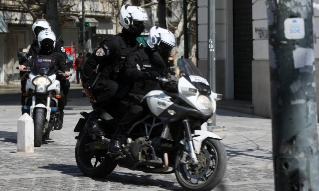 Πάτρα: Πέθανε στα σκαλοπάτια και τον έκλεψαν - Απίστευτο περιστατικό (vid)