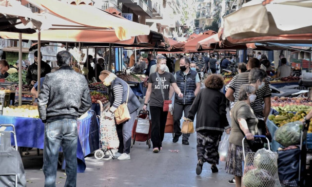 Κορονοϊός: Πονοκέφαλος για την κυβέρνηση οι «κόκκινοι» Δήμοι της Αττικής