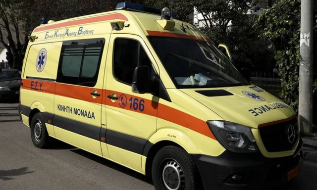 Τραγωδία στον Ωρωπό: Γλίστρησε από το απορριμματοφόρο και πέθανε