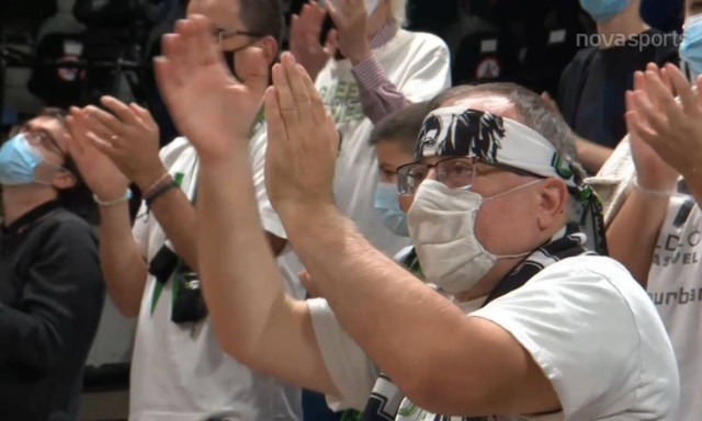 Κορονοϊός: Μετά τις αναβολές λόγω κρουσμάτων, αγώνας με 1000 φιλάθλους! (video)