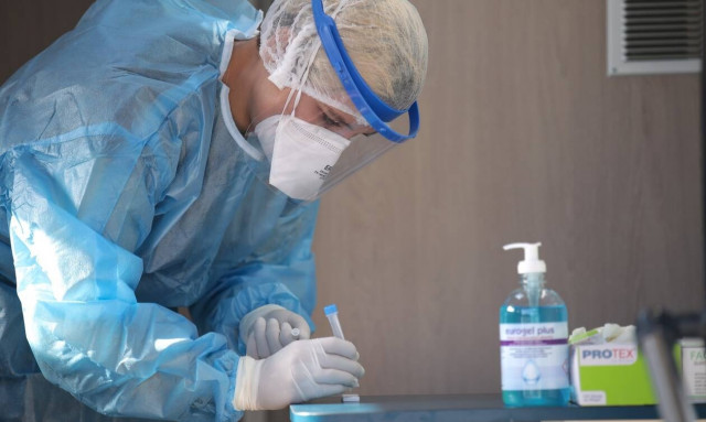 Κορονοϊός - Lockdown: «Κοκκίνισαν» Θεσσαλονίκη, Λάρισα , Ροδόπη - Ποια μέτρα ισχύουν