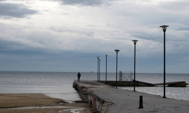 Καιρός σήμερα: Με πτώση της θερμοκρασίας η Παρασκευή - Πού και πότε θα βρέξει 