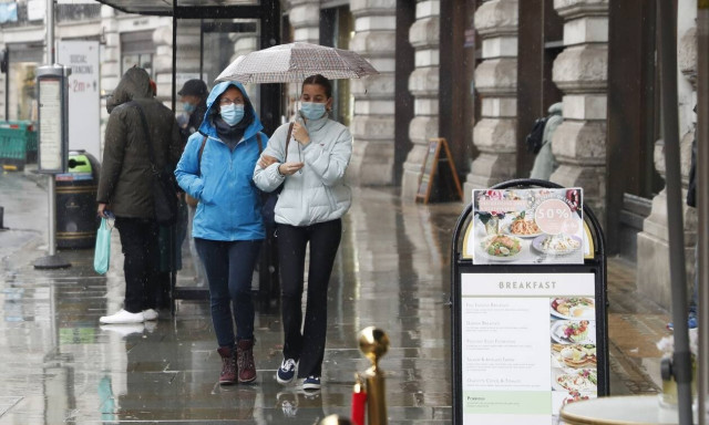 Βρετανία: Ξεπέρασε το ένα εκατομμύριο κρούσματα - 21.915 μόνο το τελευταίο 24ωρο