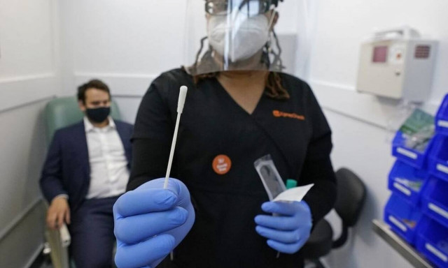 Κορονοϊός: «Γονάτισαν» οι ΗΠΑ - 94.000 κρούσματα σε ένα 24ωρο