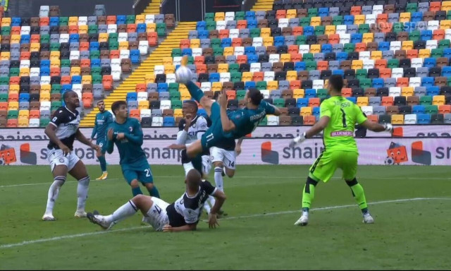 Γκολάρα ο Ζλάταν: Ο Ιμπραΐμοβιτς έκανε ξανά το θαύμα του! 