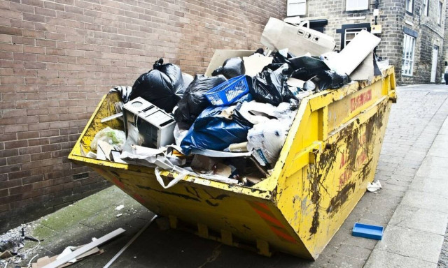 Φρίκη: Εντοπίστηκε κομμένο κεφάλι σε κάδο σκουπιδιών