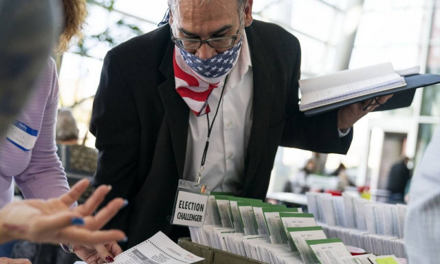 Εκλογές ΗΠΑ 2020: Περισσότεροι από 18.000 νέοι ψηφοφόροι εγγράφηκαν την Τρίτη στο Μίσιγκαν