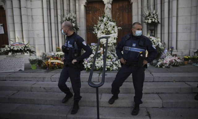 Γαλλία - Επίθεση στη Νίκαια: Τέσσερις νέες συλλήψεις στα προάστια του Παρισιού