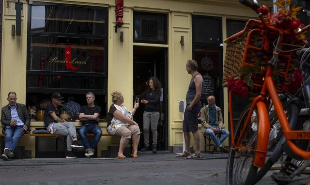 Κορονοϊός - Ολλανδία: Αυστηρότερη καραντίνα, κλείνουν μουσεία και κινηματογράφοι