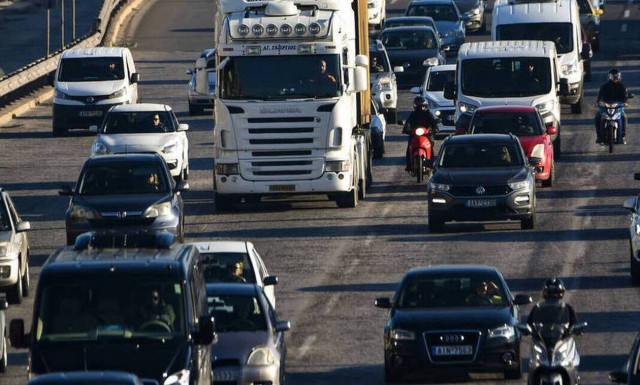 Τέλη κυκλοφορίας 2021: Πότε θα αναρτηθούν - Πόσα θα πληρώσουν οι ιδιοκτήτες ΙΧ