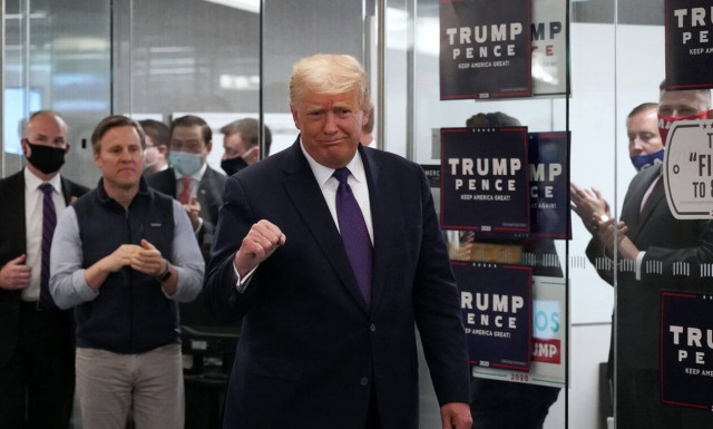 Εκλογές ΗΠΑ αποτελέσματα: Βέβαιος για τη νίκη του ο Τραμπ - Δεν ετοιμάζει ομιλία για αποδοχή ήττας