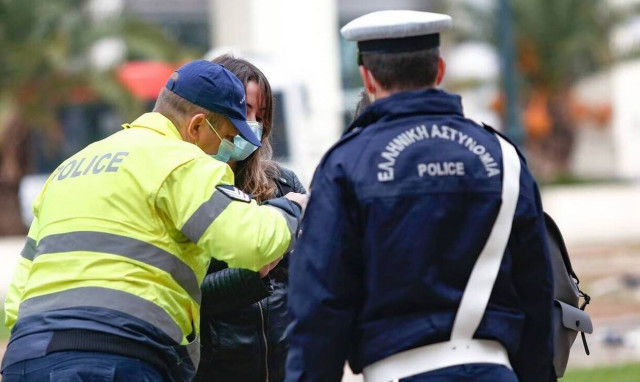 Απαγόρευση κυκλοφορίας: Ποιοι μπορούν να μετακινηθούν εκτός νομού