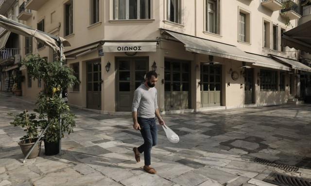 Κορονοϊός: Γιατί αποφασίστηκε lockdown στην Ελλάδα - Τα στοιχεία που οδήγησαν στην έσχατη λύση