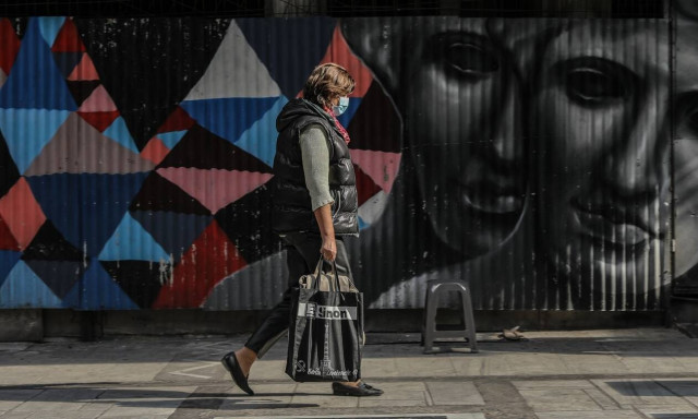 Lockdown - Έρχεται ξανά το SMS: Καραντίνα από το Σάββατο - Τι θα ανακοινώσει ο Μητσοτάκης