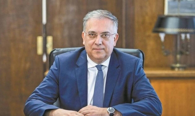 Interior Min Thedorikakos unveils measures in public sector during lockdown	