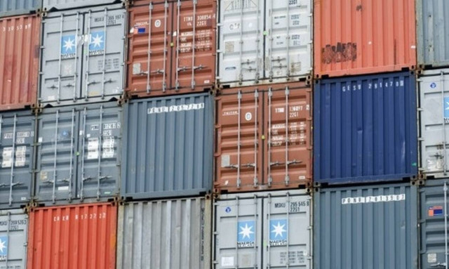 Greek trade deficit shrank 24 pct in September
