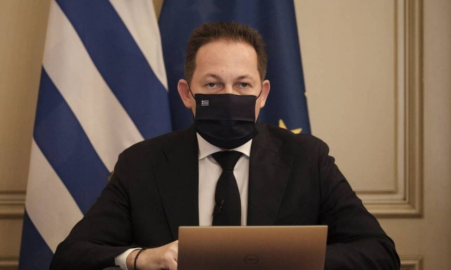 Πέτσας: Ο κ. Τσίπρας εμφανίστηκε ξανά αδιάβαστος