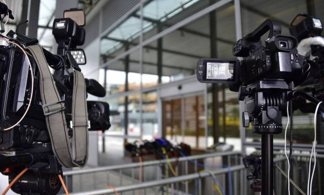 Κορονοϊος: Θετικός στον ιό γνωστός Έλληνας παρουσιαστής