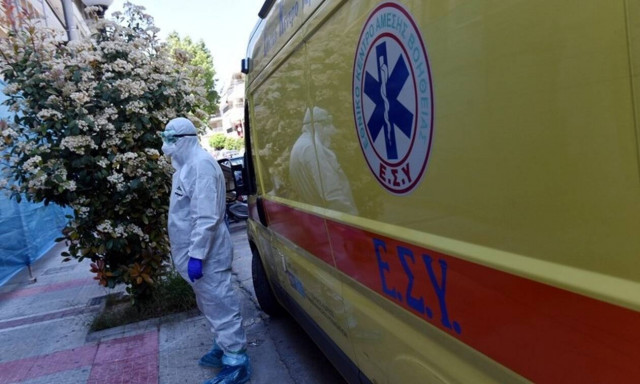 Κρούσματα σήμερα: Δραματικά και πάλι τα νούμερα – Κρίσιμες οι επόμενες ημέρες