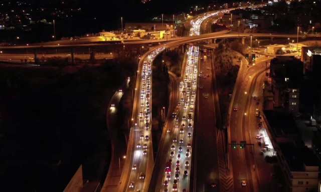 Κίνηση – ρεκόρ στην Αθήνα την παραμονή του lockdown – Το βίντεο που δείχνει τον… εφιάλτη!