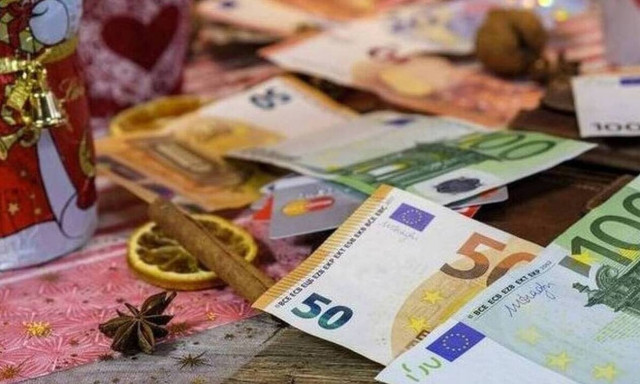 Δώρο Χριστουγέννων στον ιδιωτικό τομέα - Δείτε πότε καταβάλλεται  