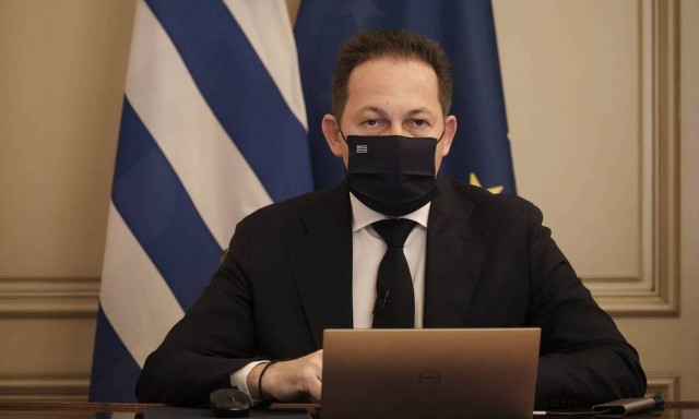 Πέτσας: Η κινητικότητα... τρέφει τον κορονοϊό - Τήρηση των μέτρων για να λειτουργήσουμε τις γιορτές