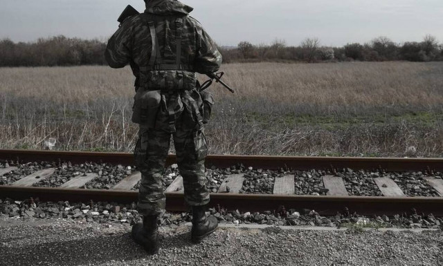 Συναγερμός στην Κρήτη: Τέσσερις φαντάροι θετικοί στον κορoνοϊό στο στρατόπεδο Ρεθύμνου