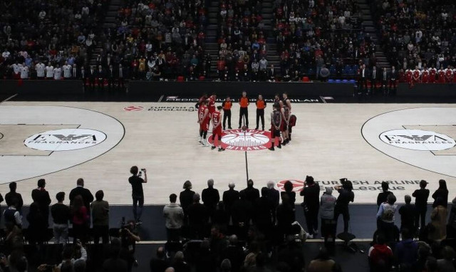 Κορονοϊός: «Πνίγεται» από κρούσματα η Αρμάνι Μιλάνο - Τρέμουν νέα εξάπλωση του ιού στην Ιταλία