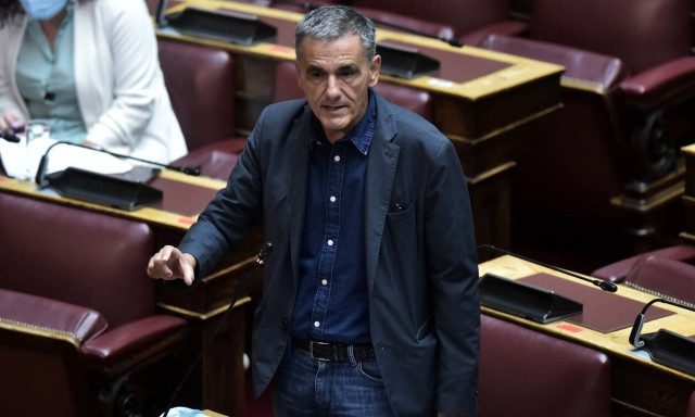 Τσακαλώτος: Η κυβέρνηση της ΝΔ προσπαθεί να επιβάλλει ένα ακραίο νεοφιλελεύθερο