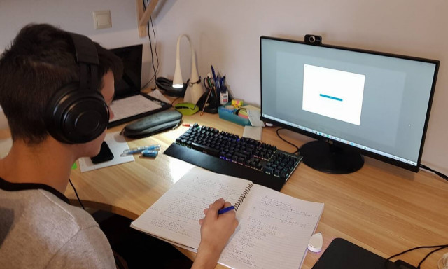 Webex: Πρόβλημα και σήμερα; Τι θα γίνει με τις απουσίες