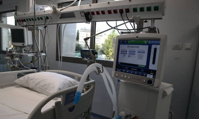 Κορονοϊός - Εξαδάκτυλος στο Newsbomb.gr: Μείνετε σπίτια σας - Κρίσιμη όσο ποτέ η κατάσταση