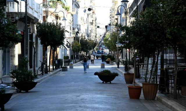 Lockdown - Ελλάδα: Το σενάριο για καραντίνα - λάστιχο και όπου πάει!