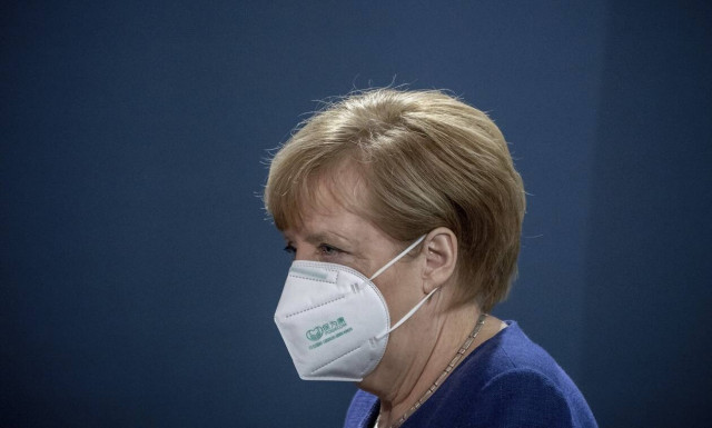 Γερμανία: Γιατί η Μέρκελ φοβάται τα Χριστούγεννα