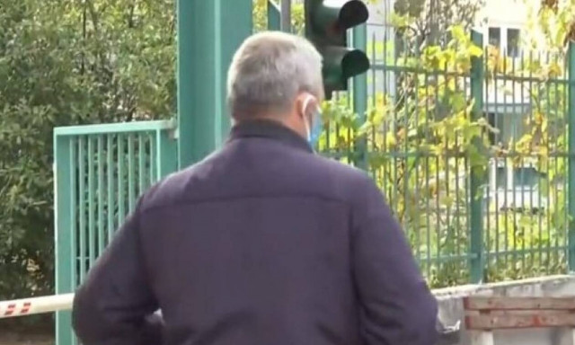 Κορονοϊος: Θεσσαλονικιός θετικός στον ιό βγήκε να πάρει να φάει και έκανε και δηλώσεις!