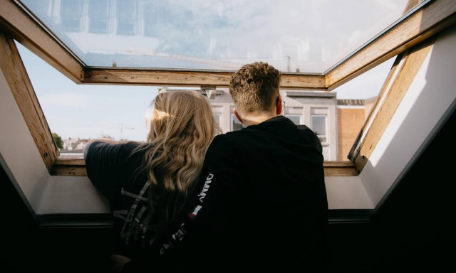 Kαραντίνα για… ζευγάρια: 4 προβλήματα που σίγουρα θα αντιμετωπίσεις