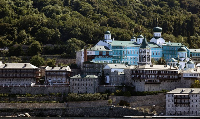 Άγιον Όρος - Κορονοϊός: Απαγόρευση προσκυνηματικών επισκέψεων ως το τέλος του μήνα