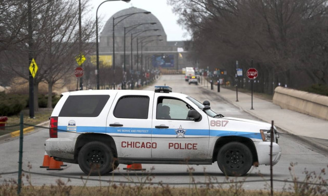 Ο κορονοϊός σαρώνει το Σικάγο: «Μην μετακινήστε και μην δέχεστε επισκέψεις»